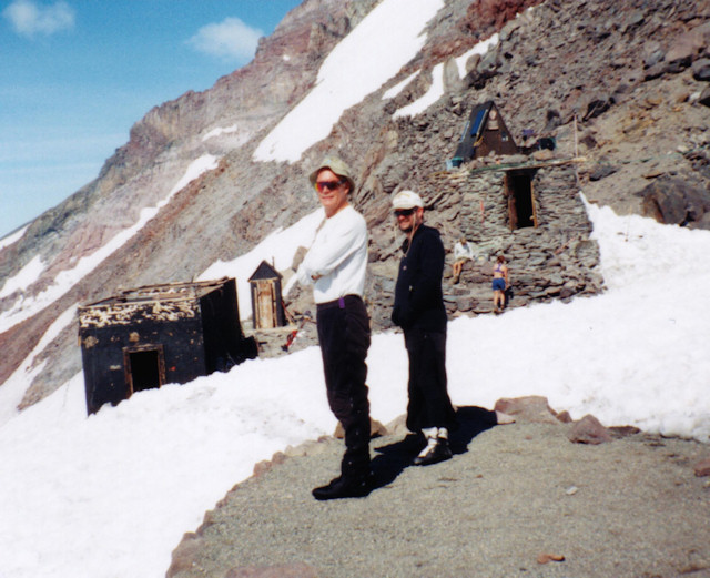 rainiermuirguidehuts.jpg